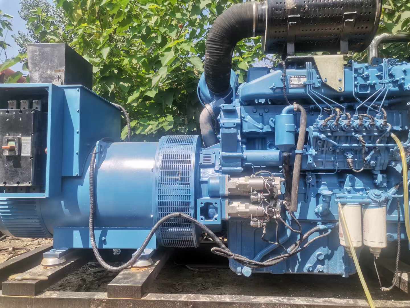 宁武详细说明降低 800kW 柴油发电机输出电流波动的方法